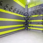 Studio novo a 5 min da Av Paulista e ao lado do metrô, com Wifi, Academia e Piscina na Cobertura - vn1003