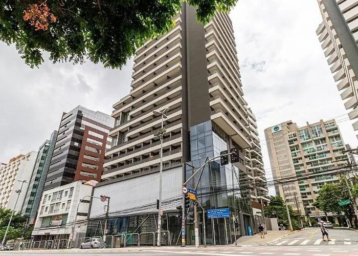 Studio novo a 5 min da Av Paulista e ao lado do metrô, com Wifi, Academia e Piscina na Cobertura - vn1003